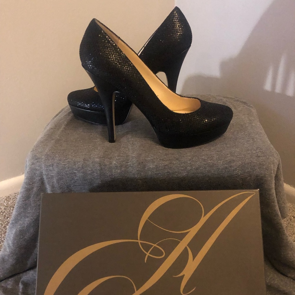 Enzo Angiolini Black Glitter Pumps Size 9M